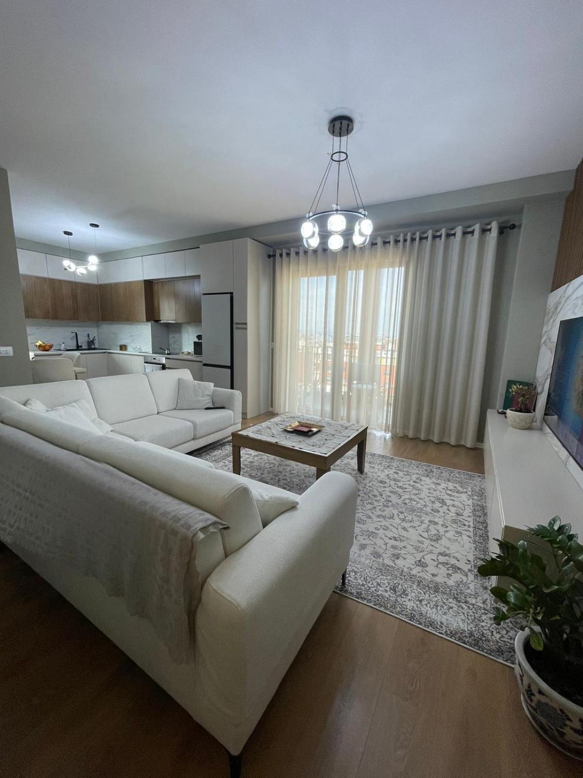Garden Building Luxury Apartment تيرانا المظهر الخارجي الصورة